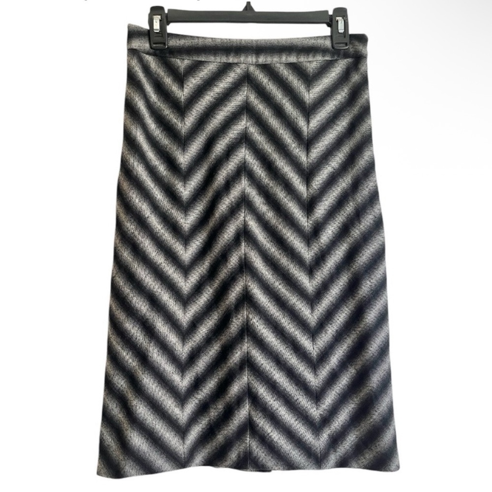 LAMB (Gwen Stefani) VINTAGE Chevron Black & Gray Skirt, Size: 2 EUC